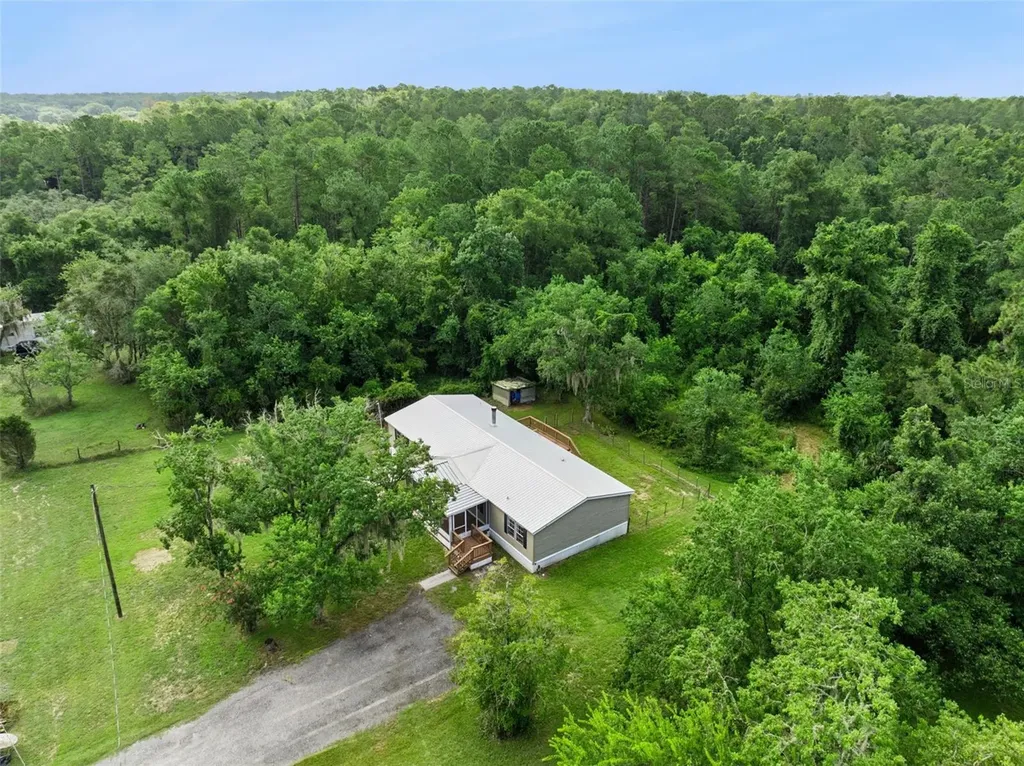 129 Patrician Place Satsuma FL 32189