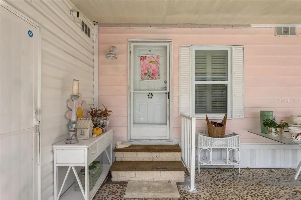 174 Clubview Drive Safety Harbor FL 34695