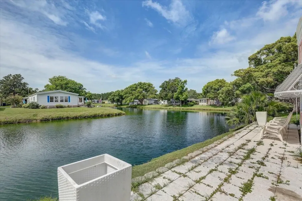 174 Clubview Drive Safety Harbor FL 34695