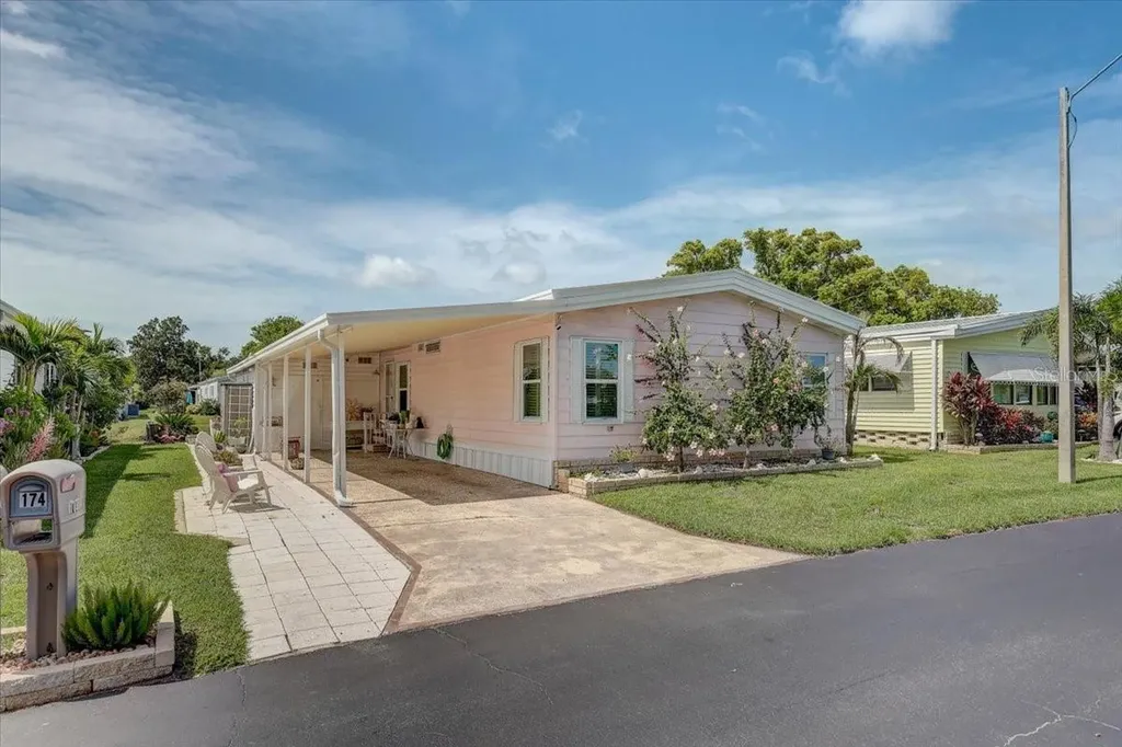 174 Clubview Drive Safety Harbor FL 34695