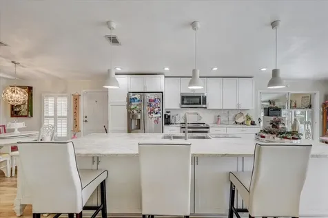 174 Clubview Drive Safety Harbor FL 34695