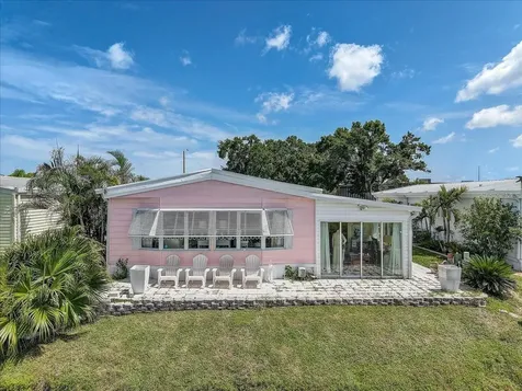 174 Clubview Drive Safety Harbor FL 34695