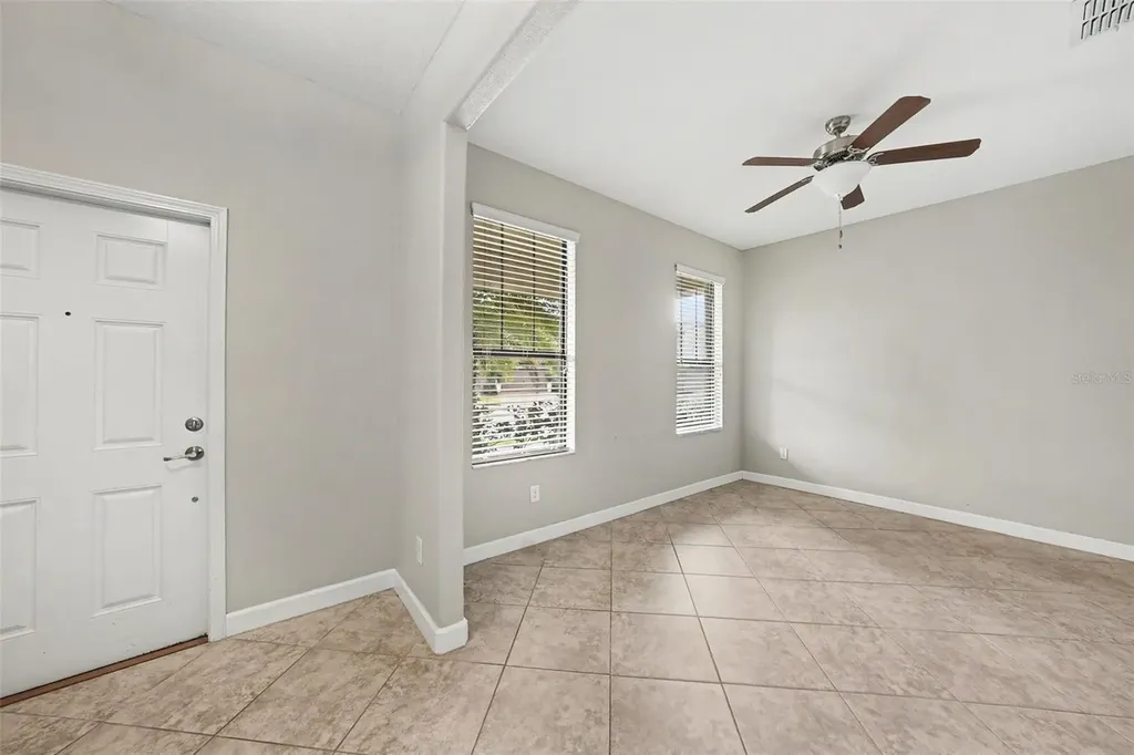 28500 Pleasant Bay Loop Wesley Chapel FL 33543