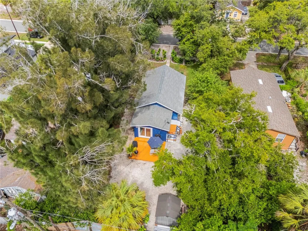 2101 43rd Street S St Petersburg FL 33711