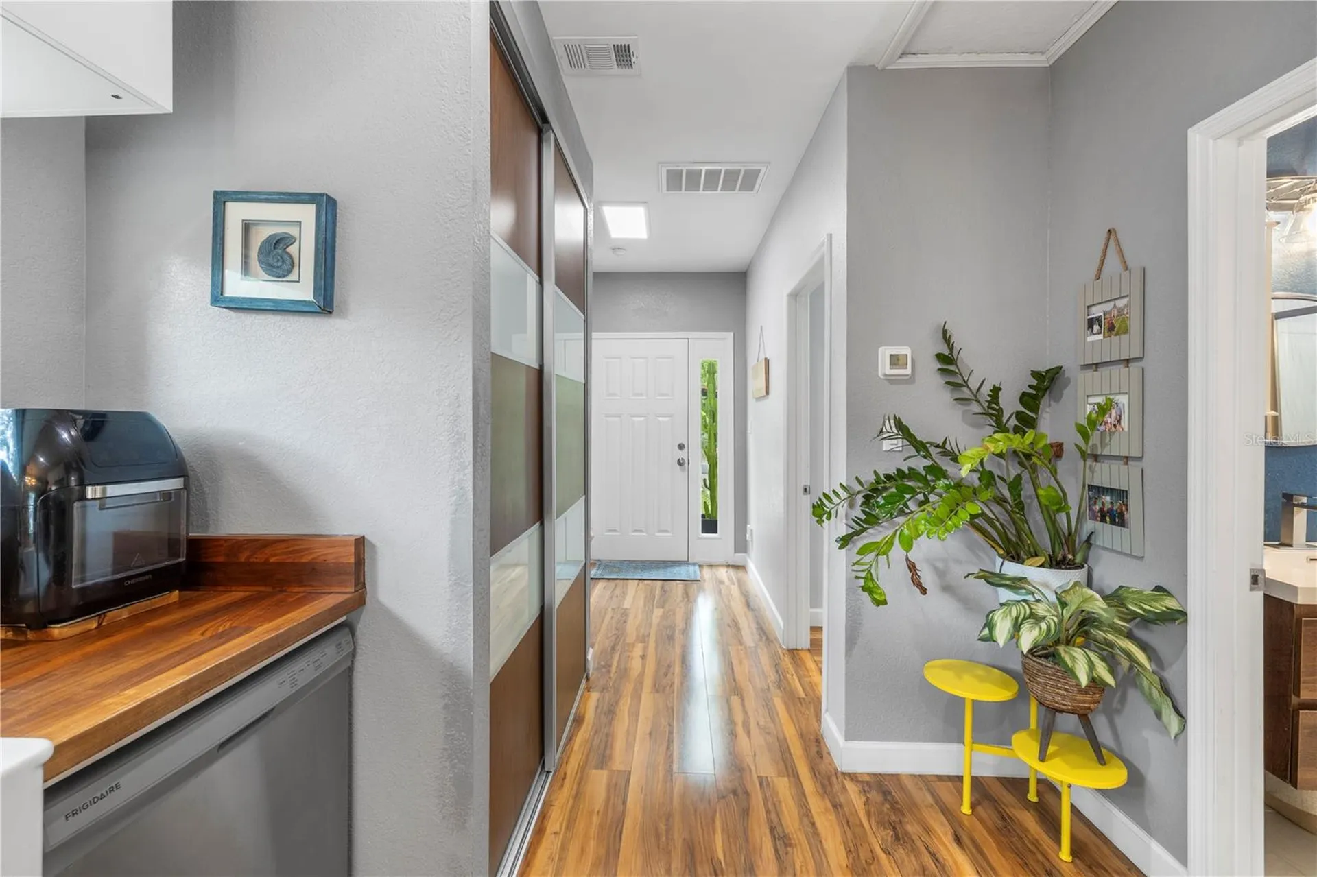 2101 43rd Street S St Petersburg FL 33711