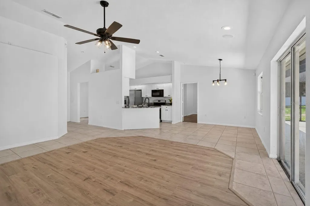 6035 Hillside Heights Drive Lakeland FL 33812