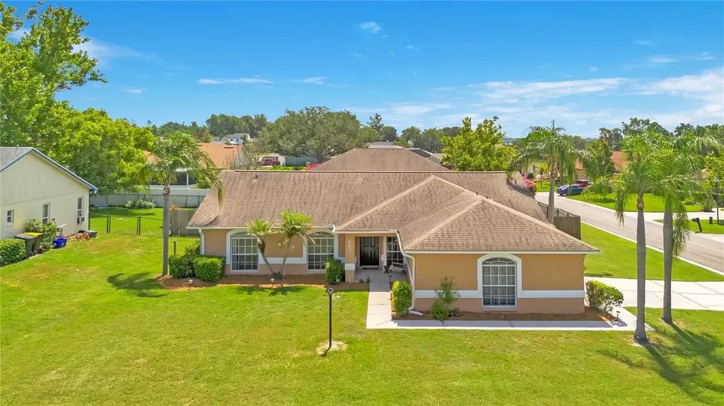 667 Jessanda Circle Lakeland FL 33813