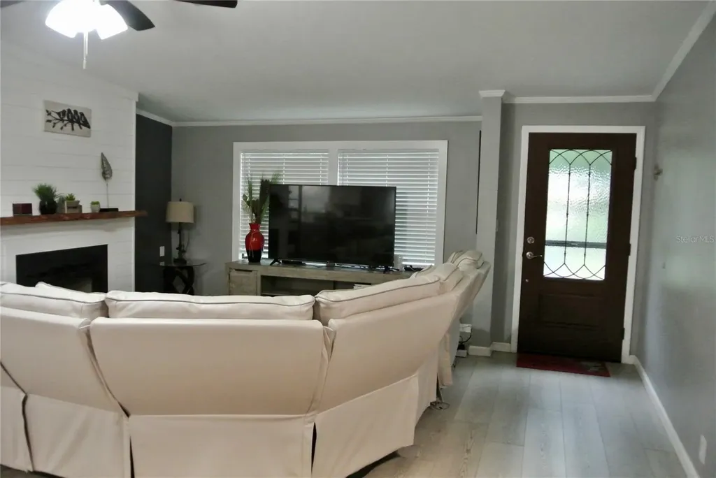 38122 Central Avenue Zephyrhills FL 33540