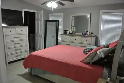 38122 Central Avenue Zephyrhills FL 33540