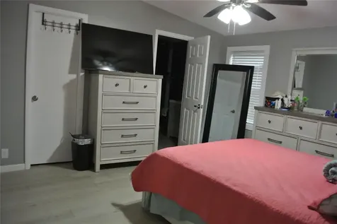 38122 Central Avenue Zephyrhills FL 33540