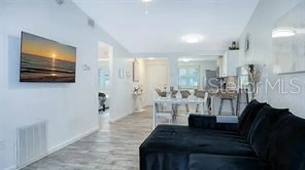 5911 39th Avenue W Bradenton FL 34209