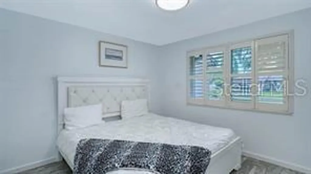 5911 39th Avenue W Bradenton FL 34209