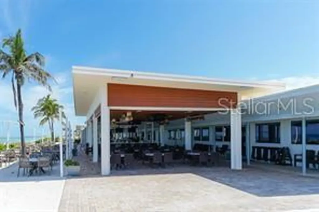 5911 39th Avenue W Bradenton FL 34209