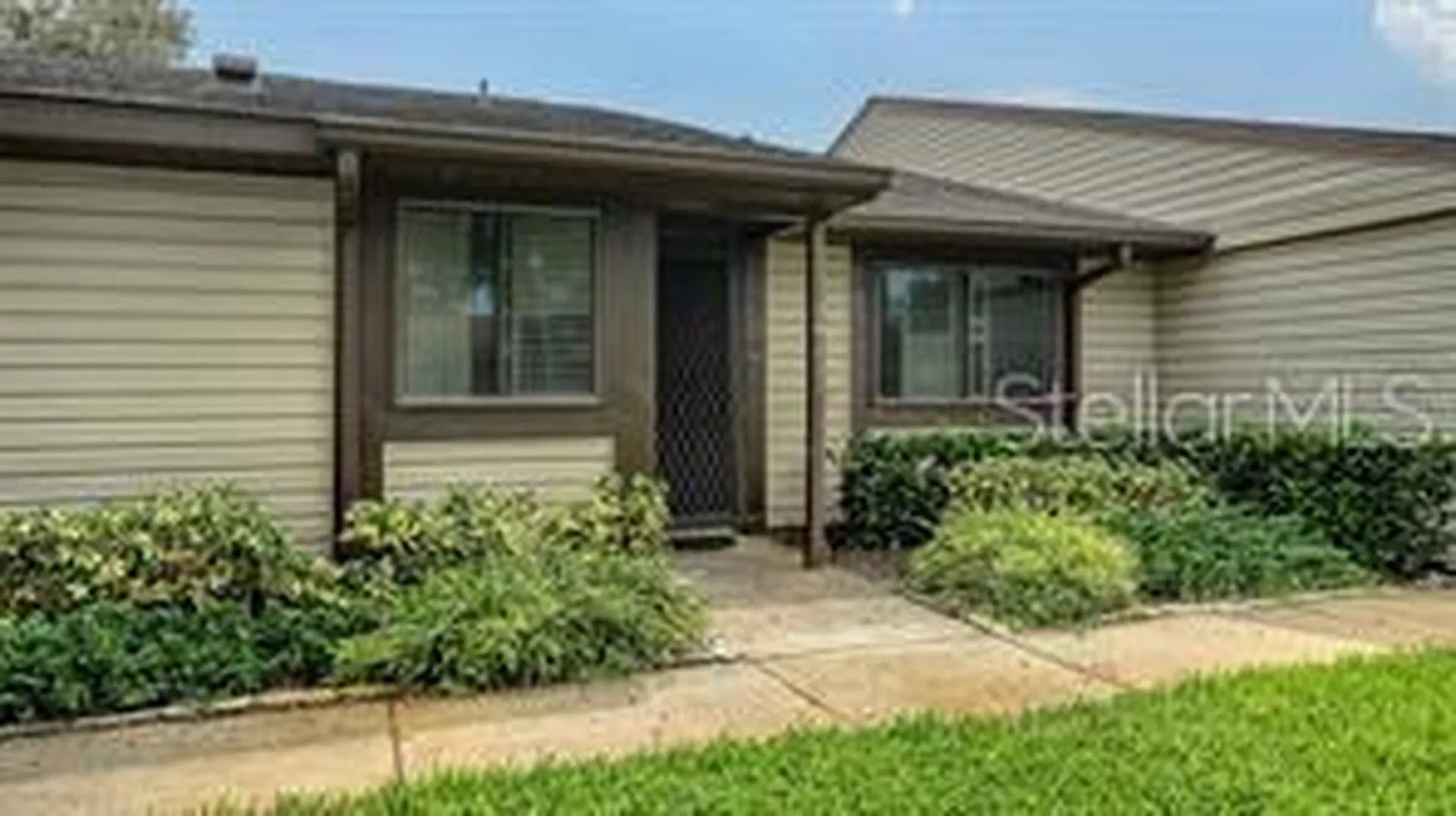 5911 39th Avenue W Bradenton FL 34209