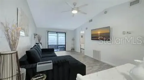 5911 39th Avenue W Bradenton FL 34209