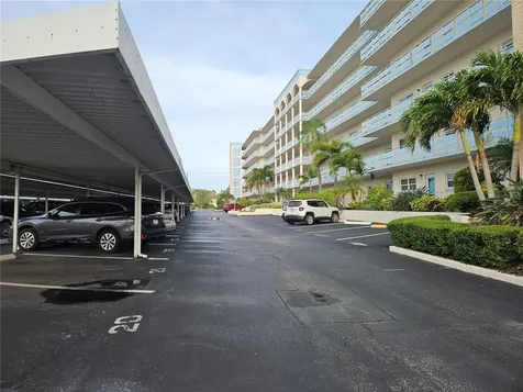 2850 59th Street S St Petersburg FL 33707