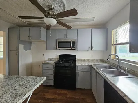 2850 59th Street S St Petersburg FL 33707