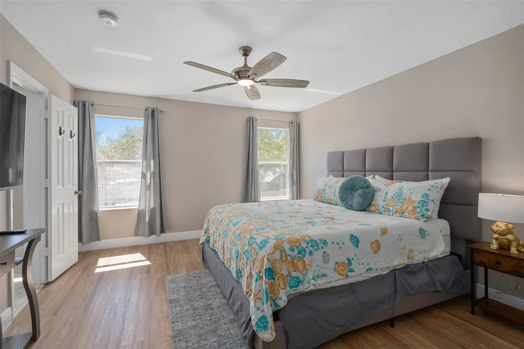 1204 S Beach Circle Kissimmee FL 34746