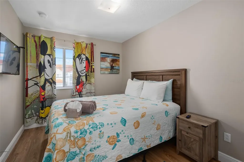 1204 S Beach Circle Kissimmee FL 34746