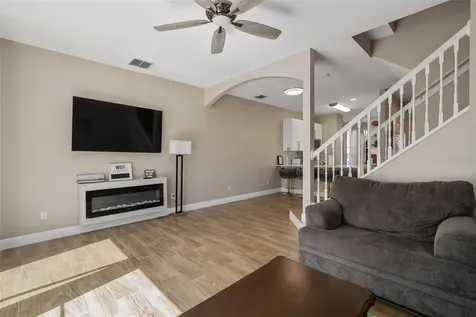1204 S Beach Circle Kissimmee FL 34746