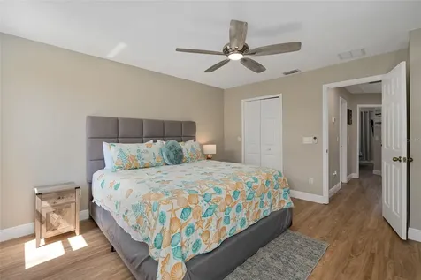 1204 S Beach Circle Kissimmee FL 34746