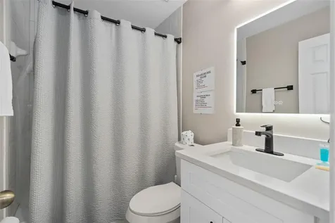 1204 S Beach Circle Kissimmee FL 34746