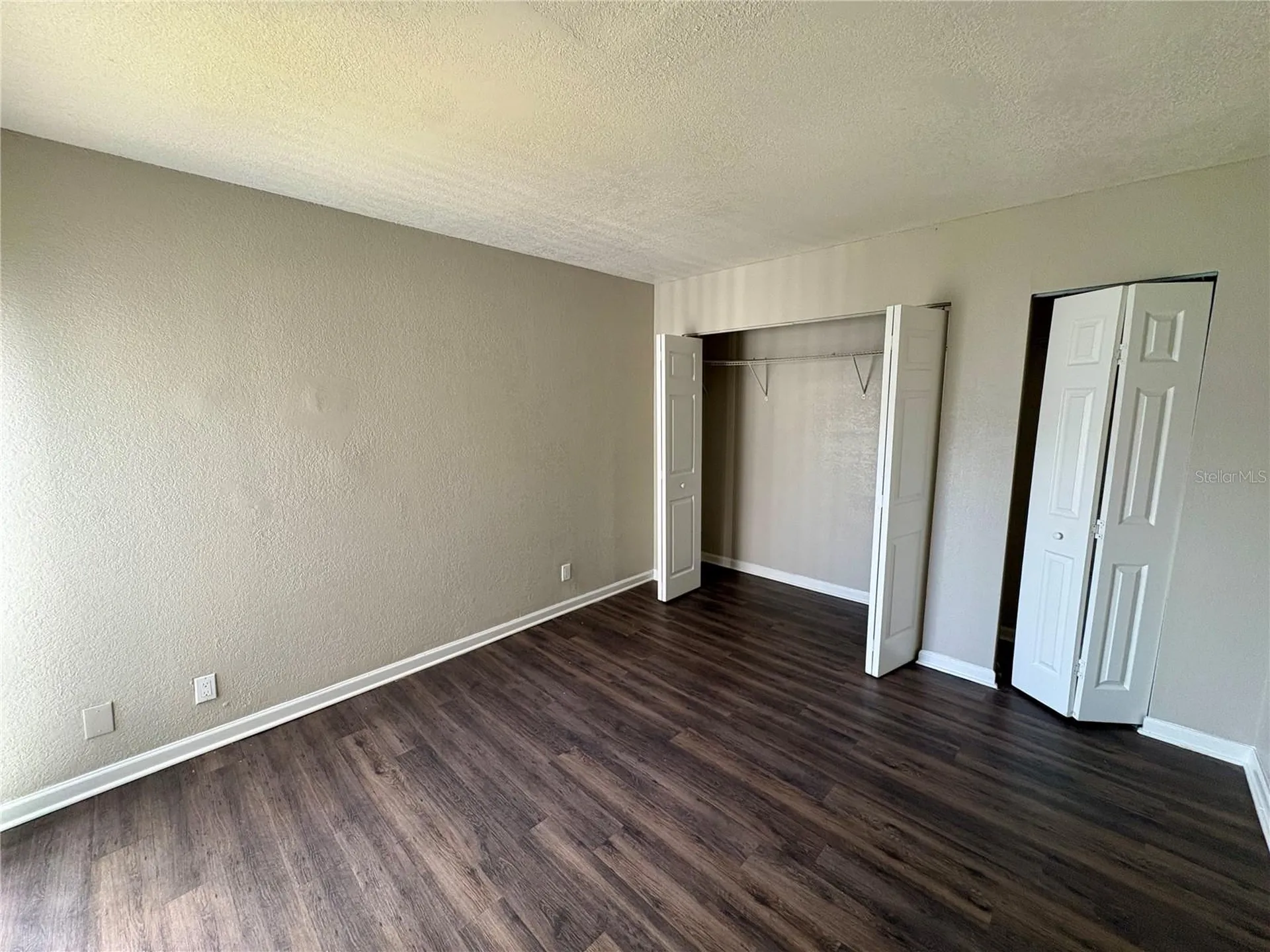 2017 5th Street W Bradenton FL 34205