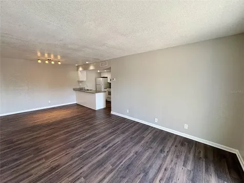 2017 5th Street W Bradenton FL 34205