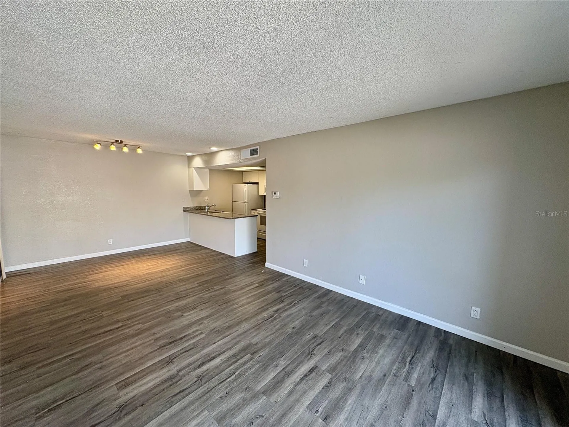 2007 5th Street W Bradenton FL 34205