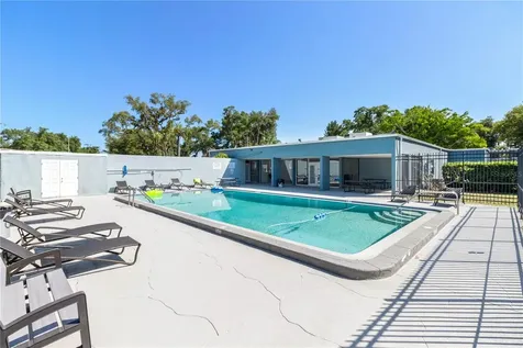 2007 5th Street W Bradenton FL 34205