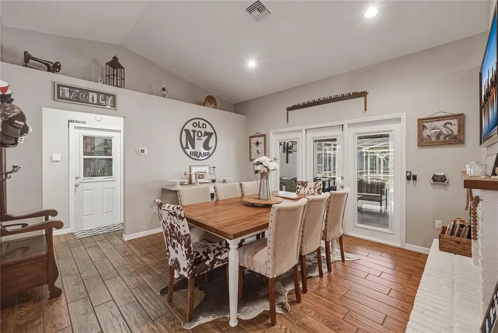 162 Old Nichols Circle Auburndale FL 33823