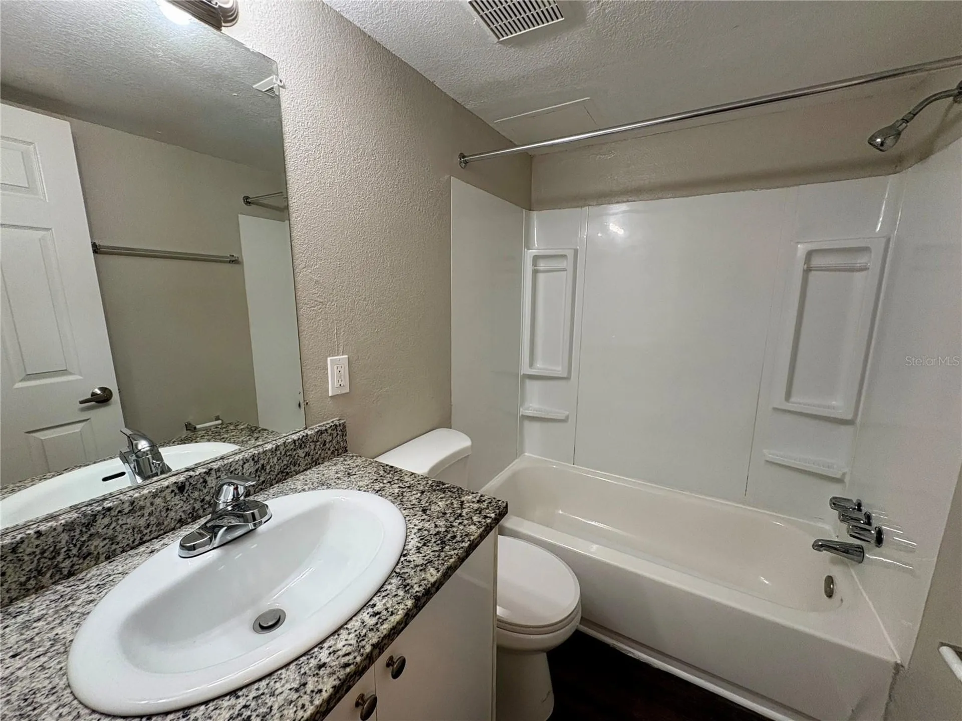 2005 5th Street W Bradenton FL 34205