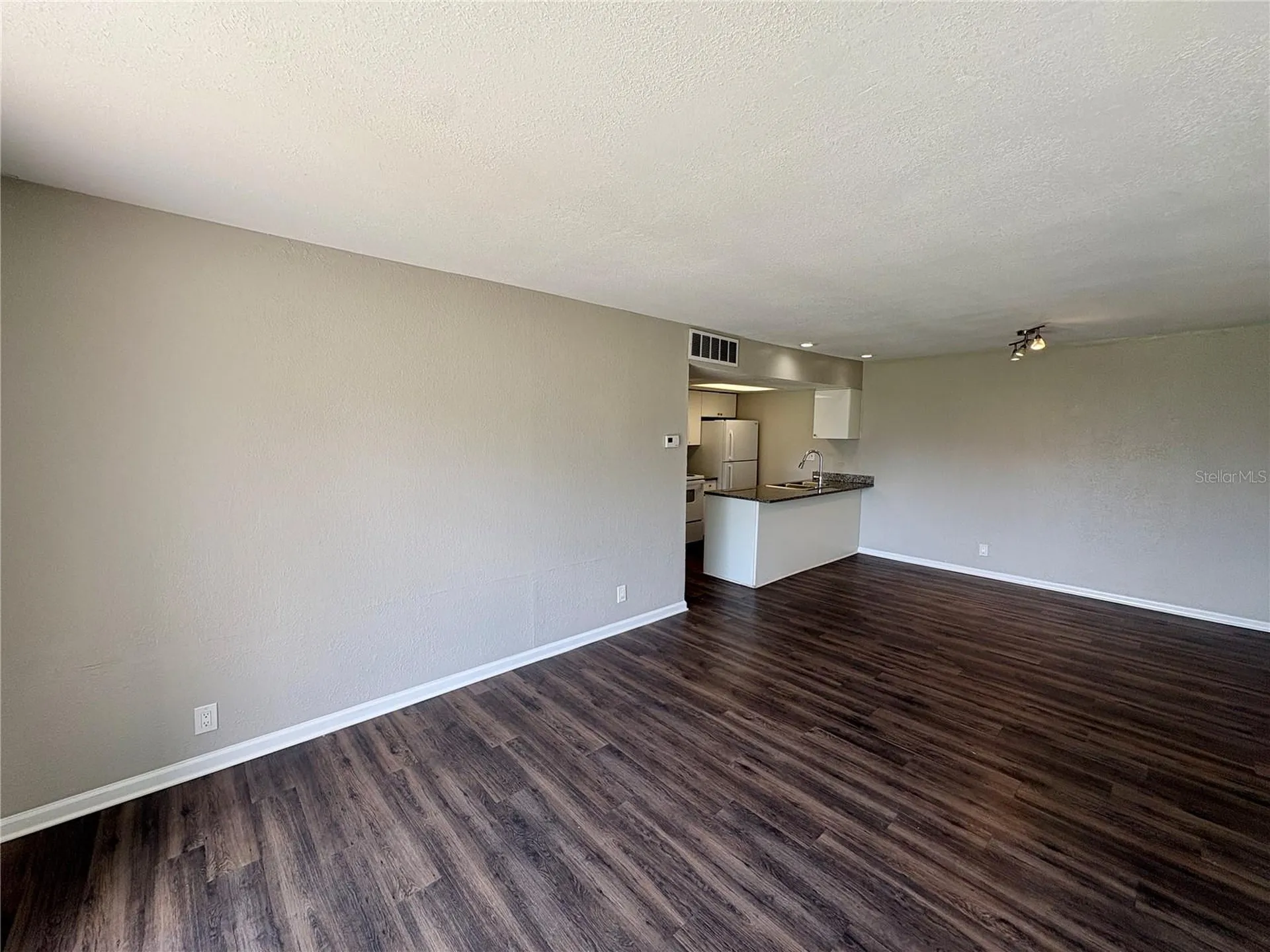 2005 5th Street W Bradenton FL 34205