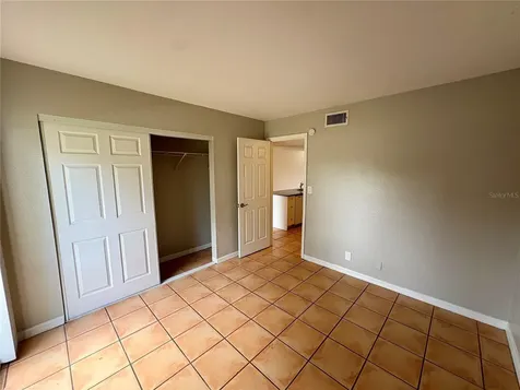 2013 5th Street W Bradenton FL 34205