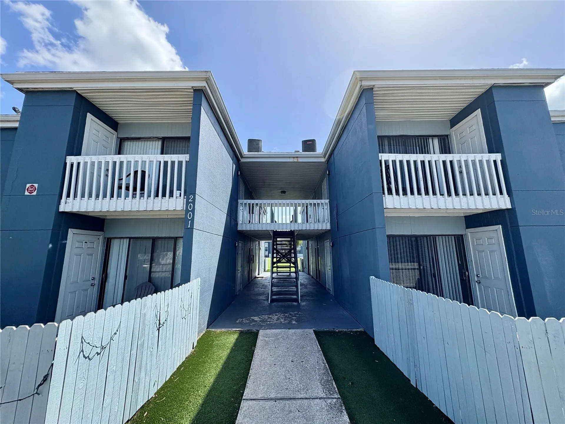 2001 5th Street W Bradenton FL 34205