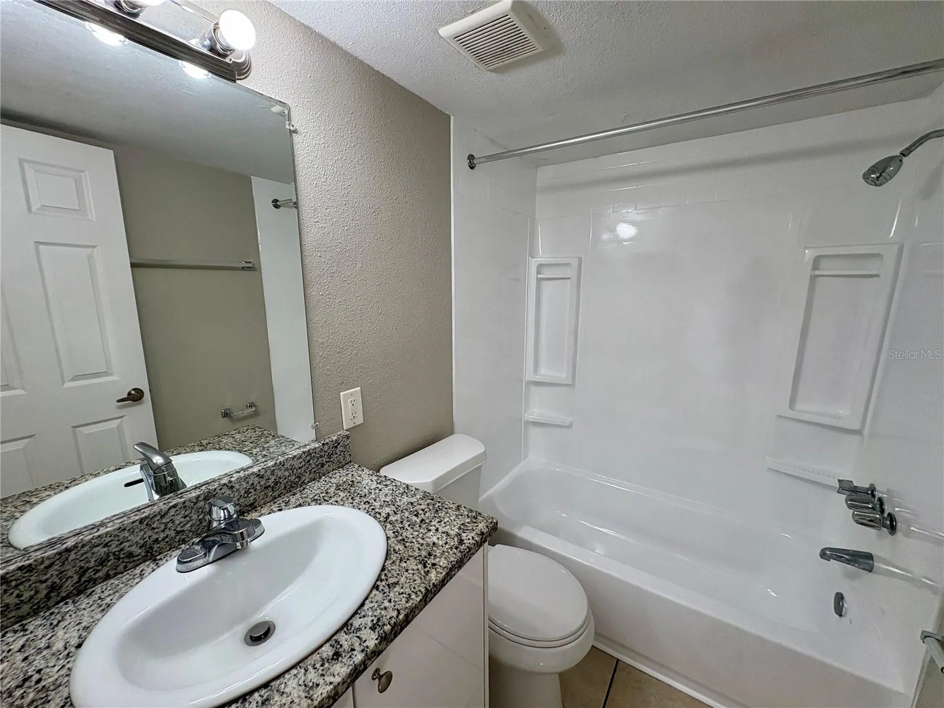 2001 5th Street W Bradenton FL 34205
