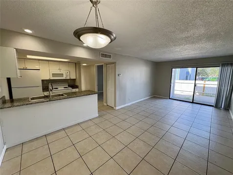 2001 5th Street W Bradenton FL 34205