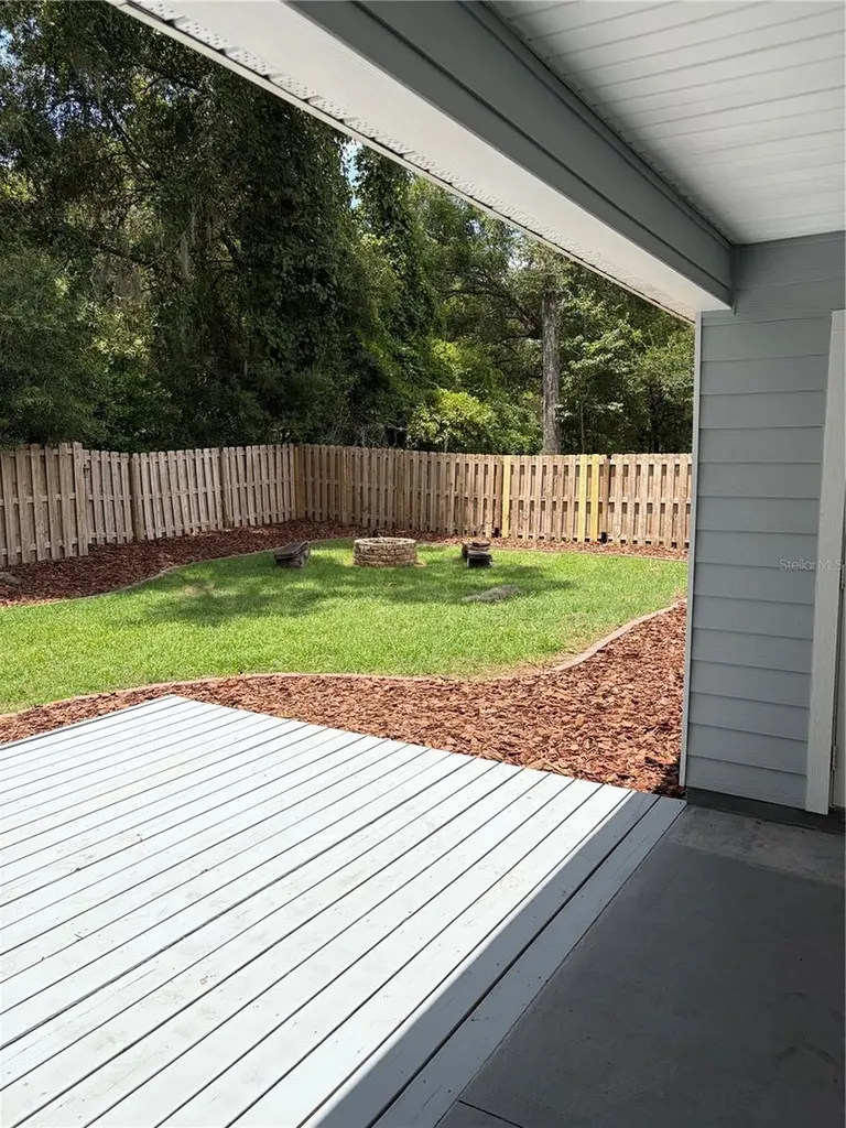 882 NW 256th Way Newberry FL 32669