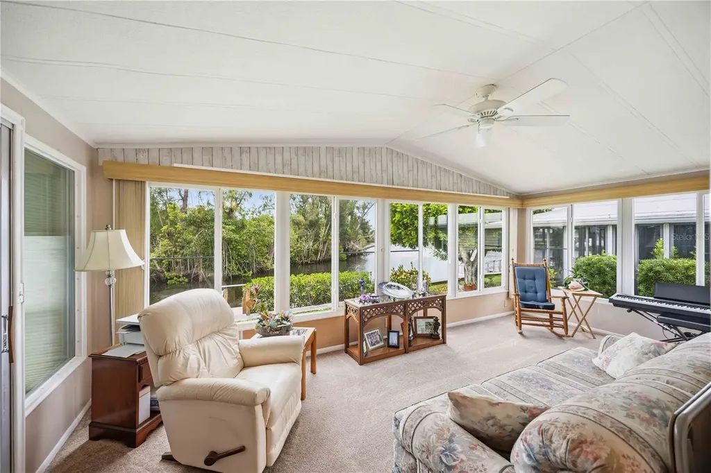 162 Bermuda Way North Port FL 34287
