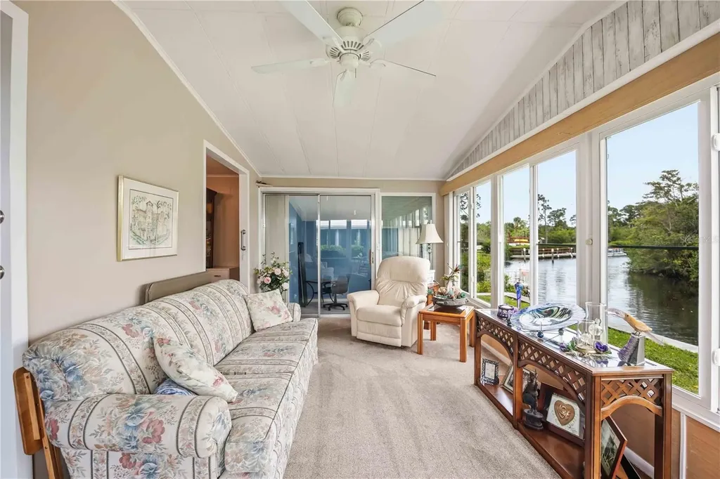 162 Bermuda Way North Port FL 34287