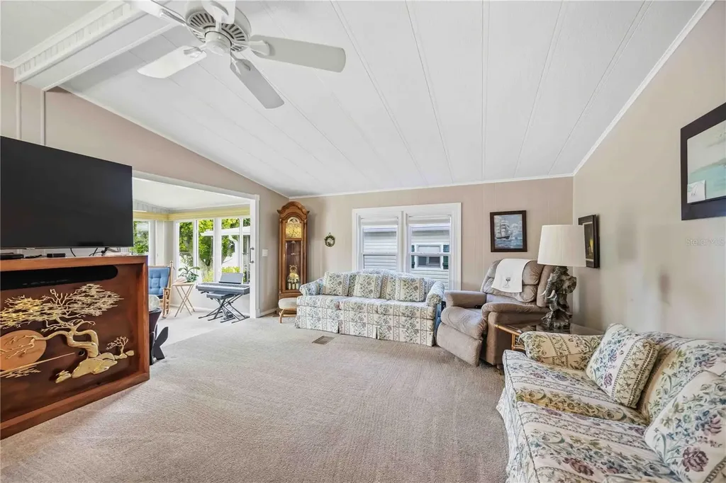162 Bermuda Way North Port FL 34287