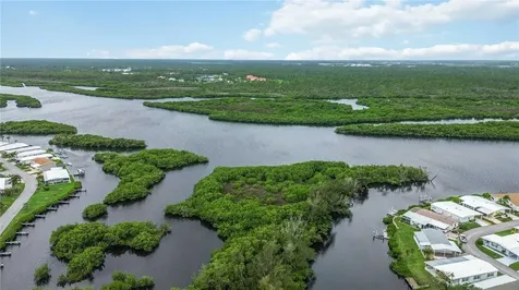 162 Bermuda Way North Port FL 34287