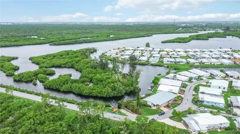 162 Bermuda Way North Port FL 34287