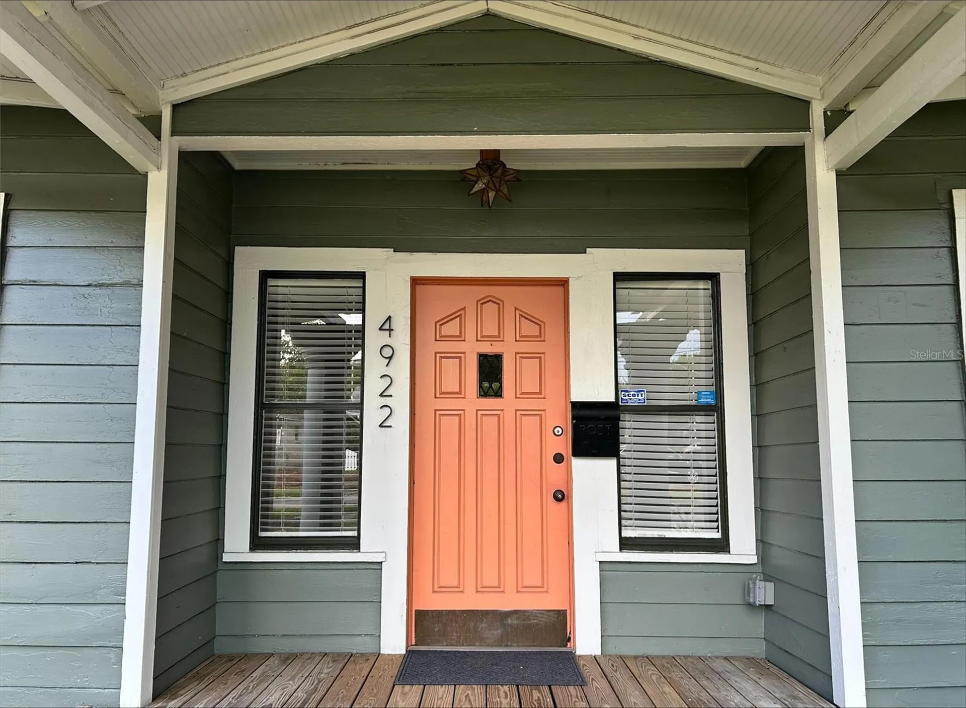 4922 N Suwanee Avenue Tampa FL 33603