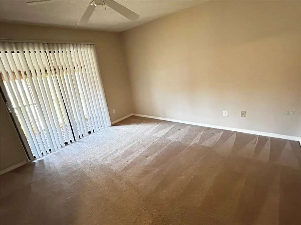1412 Oak Place Apopka FL 32712