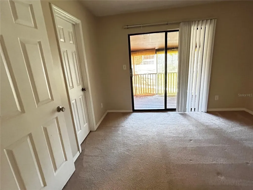 1412 Oak Place Apopka FL 32712