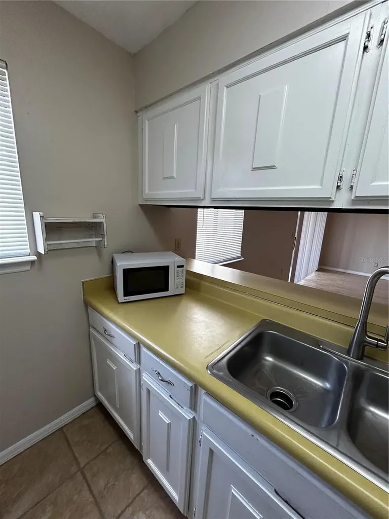 1412 Oak Place Apopka FL 32712