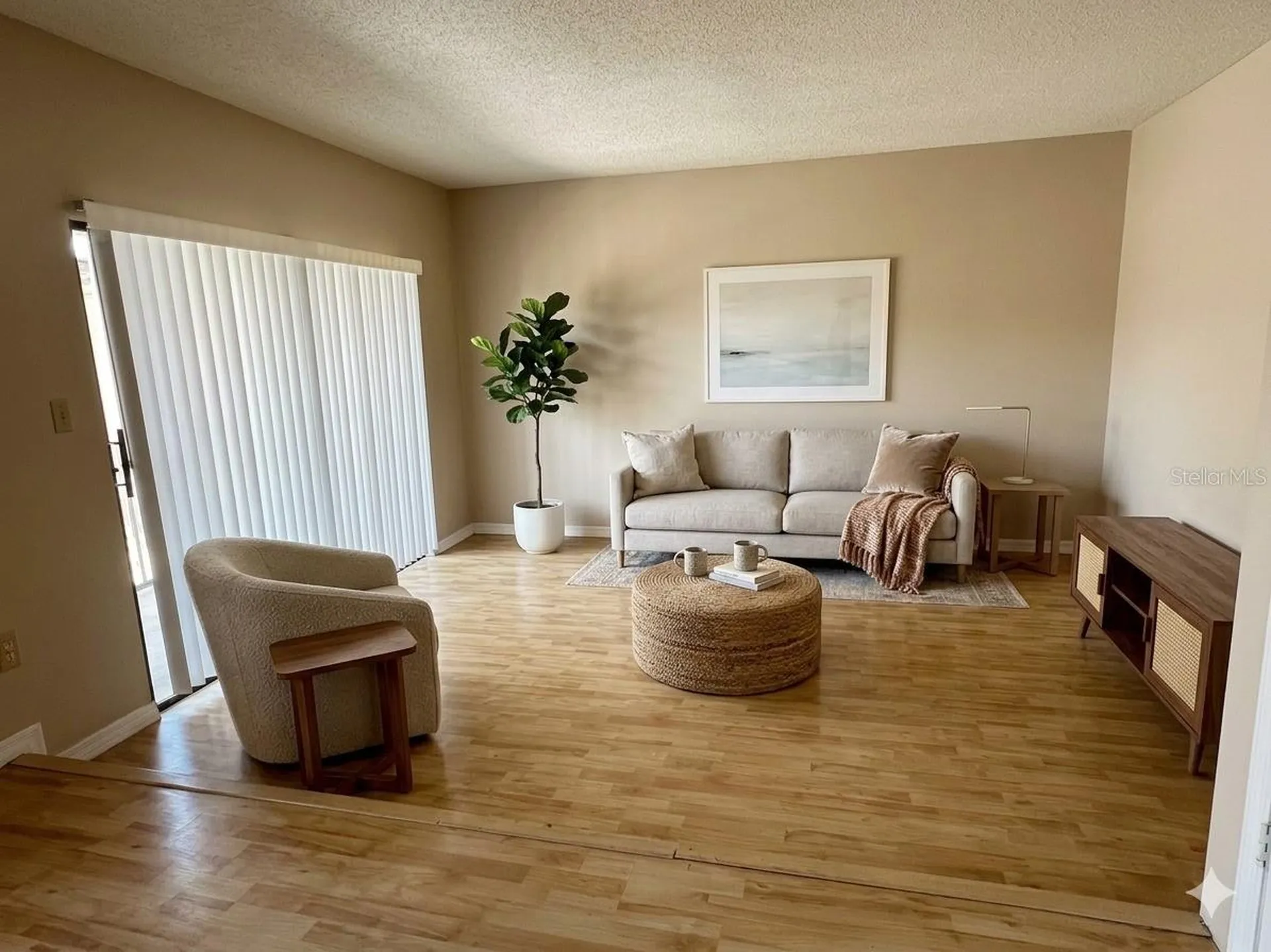 1412 Oak Place Apopka FL 32712