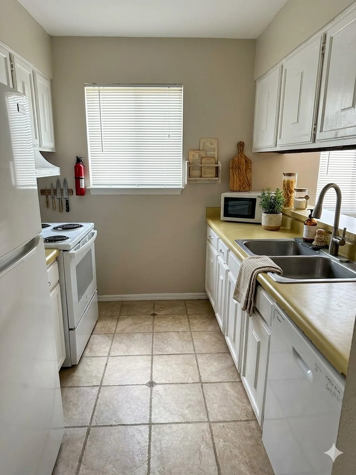 1412 Oak Place Apopka FL 32712