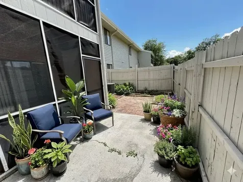 1412 Oak Place Apopka FL 32712